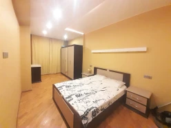 Satılır yeni tikili 3 otaqlı 136 m², Yasamal r.-4