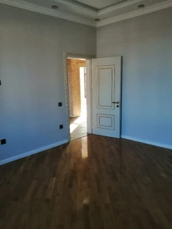 Satılır ev/villa 6 otaqlı 340 m², Bakıxanov q.-9