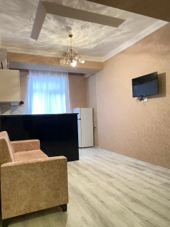 Satılır yeni tikili 2 otaqlı 60 m², İnşaatçılar m.-6