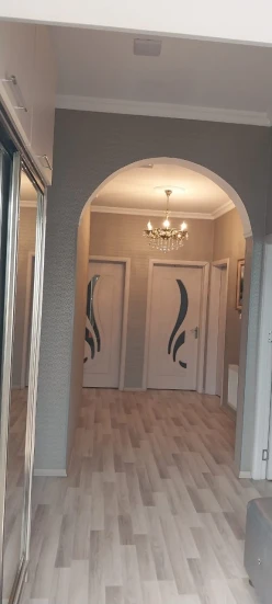 Satılır ev/villa 5 otaqlı 285 m², Qaraçuxur q.-12