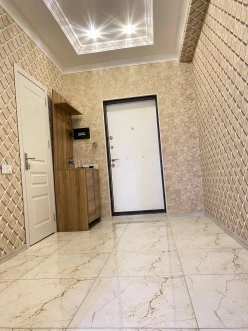 Satılır yeni tikili 2 otaqlı 60 m², İnşaatçılar m.-8