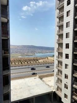 Satılır yeni tikili 2 otaqlı 60 m², İnşaatçılar m.-2