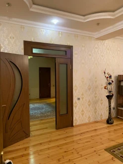 İcarə yeni tikili 4 otaqlı 220 m²,  Nərimanov-3