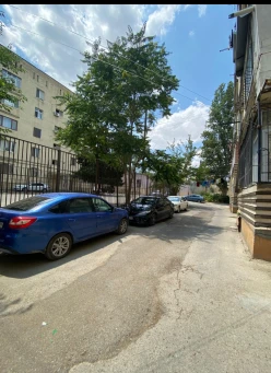 Satılır köhnə tikili 4 otaqlı 100 m²,  Badamdar