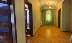Satılır ev/villa 5 otaqlı 300 m², Qaraçuxur q.-20