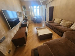 Satılır yeni tikili 3 otaqlı 110 m², İnşaatçılar m.-6 Satılır yeni tikili 3 otaqlı 110 m², İnşaatçılar m.-6