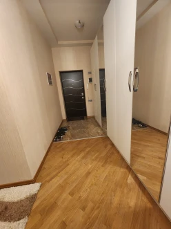 Satılır yeni tikili 3 otaqlı 110 m², İnşaatçılar m.-12 Satılır yeni tikili 3 otaqlı 110 m², İnşaatçılar m.-12