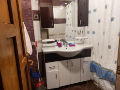 Satılır köhnə tikili 3 otaqlı 70 m²,  Neftçilər m.-5