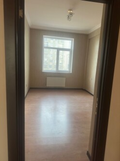 Satılır yeni tikili 4 otaqlı 120 m², İnşaatçılar m.-4 Satılır yeni tikili 4 otaqlı 120 m², İnşaatçılar m.-4