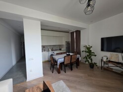 Satılır yeni tikili 2 otaqlı 60 m²,  İnşaatçılar m.-11
