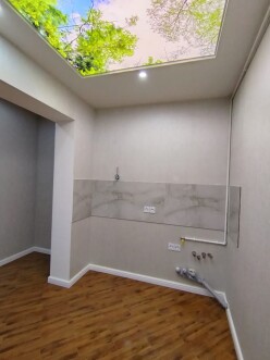 Satılır köhnə tikili 2 otaqlı 60 m², Köhnə Günəşli-8 Satılır köhnə tikili 2 otaqlı 60 m², Köhnə Günəşli-8