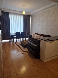 İcarə yeni tikili 3 otaqlı 77 m²,  Yasamal-2