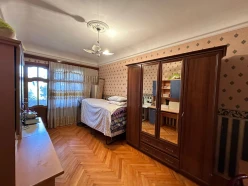 Satılır köhnə tikili 4 otaqlı 90 m², Neftçilər m.-2