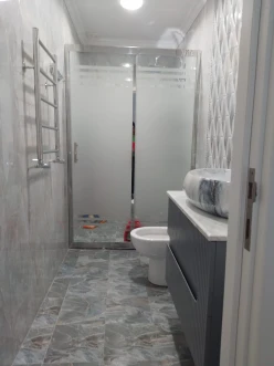 Satılır yeni tikili 3 otaqlı 85 m², İnşaatçılar m.-14