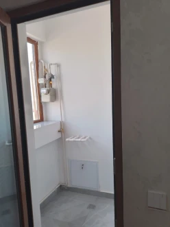 Satılır yeni tikili 3 otaqlı 85 m², İnşaatçılar m.-10