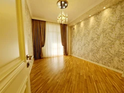 Satılır yeni tikili 3 otaqlı 115 m², Qara Qarayev m.-5