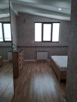 Satılır yeni tikili 3 otaqlı 85 m², İnşaatçılar m.-13