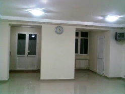 Satılır obyekt 120 m², Qara Qarayev m.-5