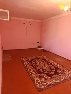 Satılır köhnə tikili 6 otaqlı 4500 m², Lökbatan-4 Satılır köhnə tikili 6 otaqlı 4500 m², Lökbatan-4