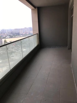 Satılır yeni tikili 3 otaqlı 143 m², 20 yanvar m.-6