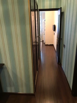 Satılır köhnə tikili 2 otaqlı 60 m², Azadlıq prospekti m.-17