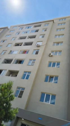 Satılır yeni tikili 2 otaqlı 60 m²,  İnşaatçılar m.-6