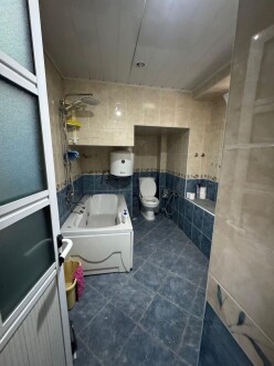 Satılır köhnə tikili 2 otaqlı 92 m²,  İçəri Şəhər m.-7