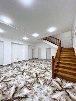 İcarə obyekt 400 m²,  Elmlər Akademiyası m.