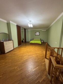 Satılır köhnə tikili 2 otaqlı 92 m²,  İçəri Şəhər m.-5