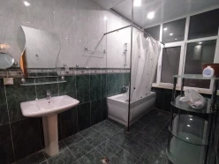 İcarə yeni tikili 4 otaqlı 190 m², Nizami m.-5