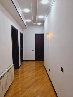 İcarə yeni tikili 4 otaqlı 190 m², 8 Noyabr m.-4