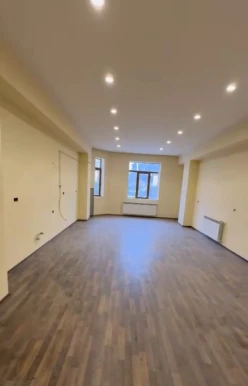 Satılır yeni tikili 5 otaqlı 221 m²,  Həzi Aslanov m.-4