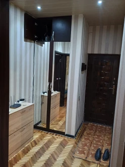 İcarə yeni tikili 2 otaqlı 85 m²,  İnşaatçılar m.-7