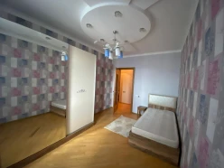 Satılır yeni tikili 3 otaqlı 110 m²,  Bakıxanov-7