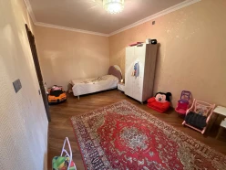 İcarə köhnə tikili 4 otaqlı 120 m²,  İnşaatçılar m.-20