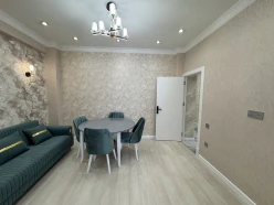 Satılır yeni tikili 2 otaqlı 62 m²,  Həzi Aslanov m.-2