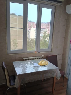 İcarə yeni tikili 2 otaqlı 85 m²,  İnşaatçılar m.-10