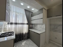 Satılır yeni tikili 2 otaqlı 62 m²,  Həzi Aslanov m.-4