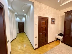 Satılır yeni tikili 3 otaqlı 153 m², Yasamal q.-14