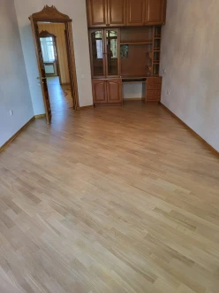 Satılır yeni tikili 3 otaqlı 130 m², İnşaatçılar m.-11