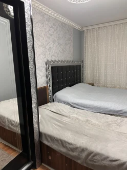 Satılır köhnə tikili 2 otaqlı 50 m², Xalqlar Dostluğu m.-3