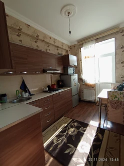 Satılır yeni tikili 2 otaqlı 60 m²,  İnşaatçılar m.-7