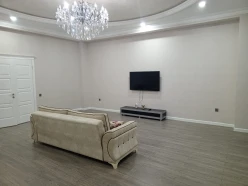 Satılır yeni tikili 3 otaqlı 178 m²,  Yasamal-4