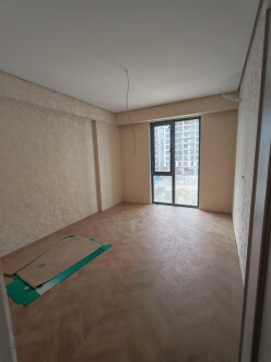 Satılır yeni tikili 3 otaqlı 90 m²,  İnşaatçılar m.-10