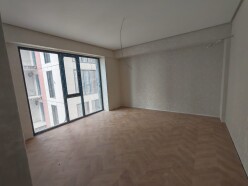 Satılır yeni tikili 3 otaqlı 90 m²,  İnşaatçılar m.
