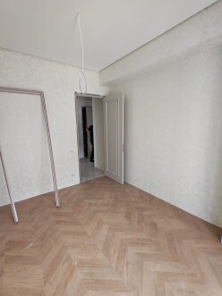 Satılır yeni tikili 3 otaqlı 90 m²,  İnşaatçılar m.-8