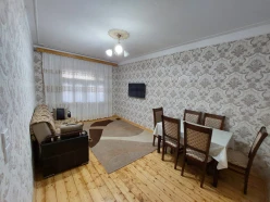 Satılır köhnə tikili 2 otaqlı 58 m², Əhmədli q.-2