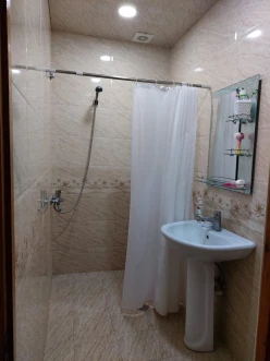 Satılır köhnə tikili 2 otaqlı 44 m², Əhmədli m.-3