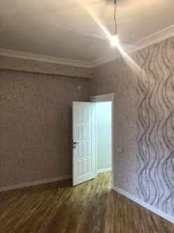 Satılır yeni tikili 3 otaqlı 120 m², 8 Noyabr m.-3