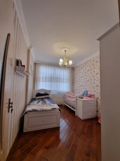 Satılır yeni tikili 3 otaqlı 107 m², İnşaatçılar m.-3